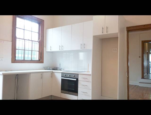 3 bed property to rent in WOODSTOCK